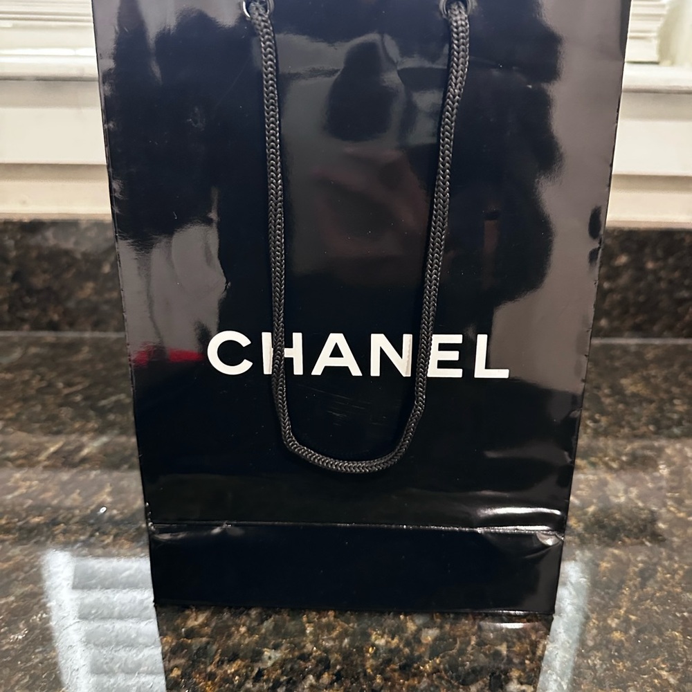 CHANEL Classic Black Shopping Bag